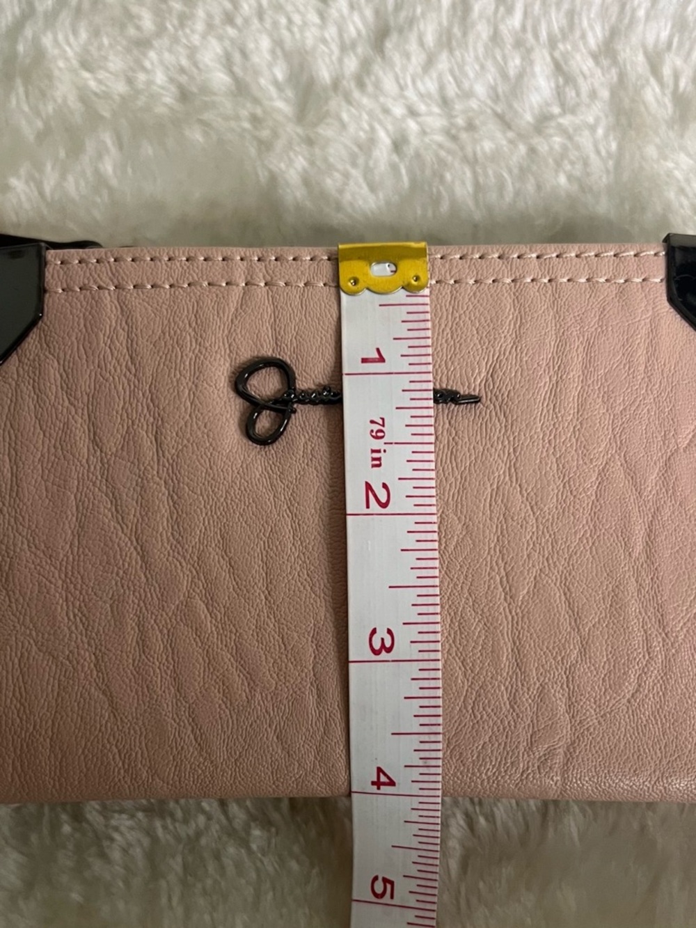 Jessica Simpson Wallet - Picture 8 of 8